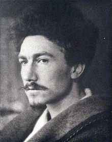 220px-Ezra_Pound_2.jpg