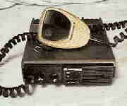 f3-img2.jpg (2839 bytes)