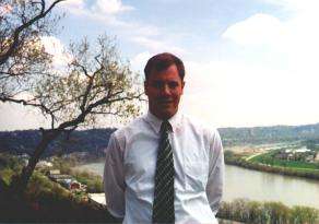 doug.jpg (12010 bytes)